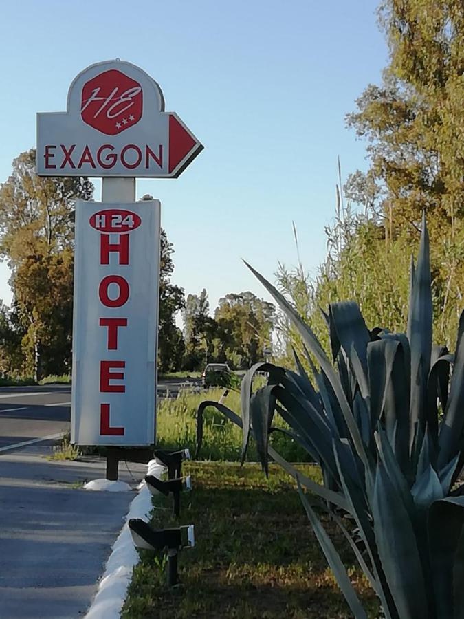 Hotel Exagon Flower Castel Volturno Exteriér fotografie